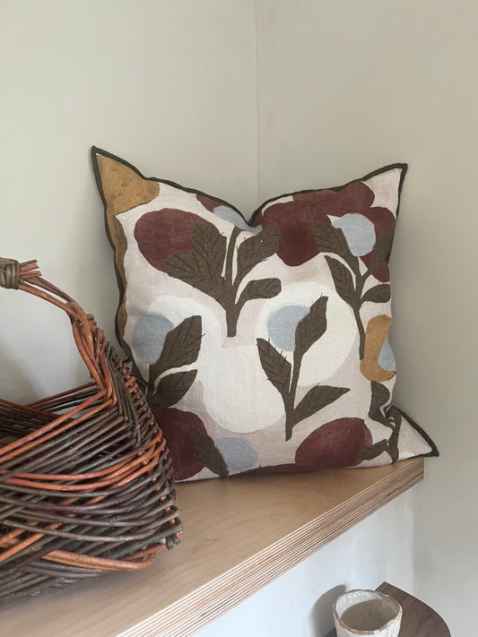 Modèle d'expo. Housse de Coussin + Coussin DAFFODILS - Elitis