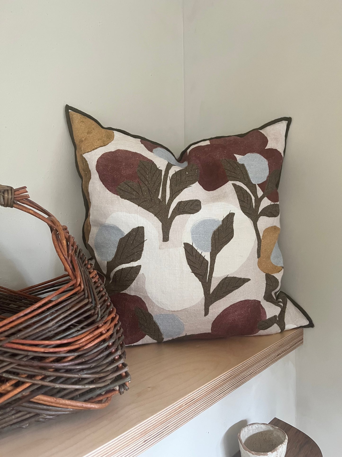 Modèle d'expo. Housse de Coussin + Coussin DAFFODILS - Elitis