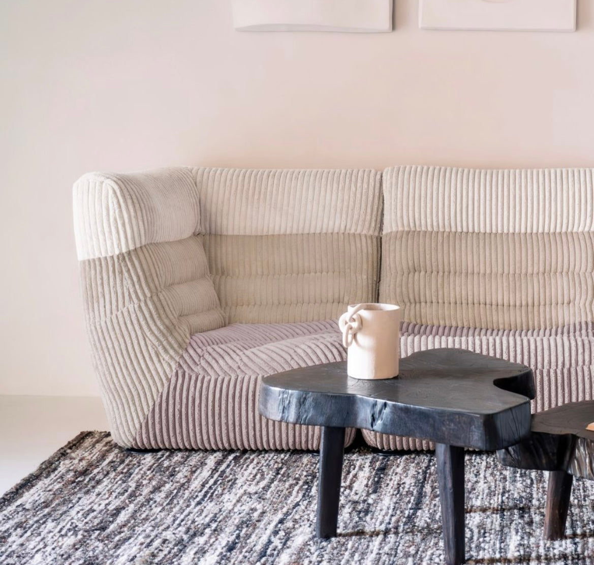 Canapé d’angle en velours boudoir - Bed and Philosophy – Maison Makeba
