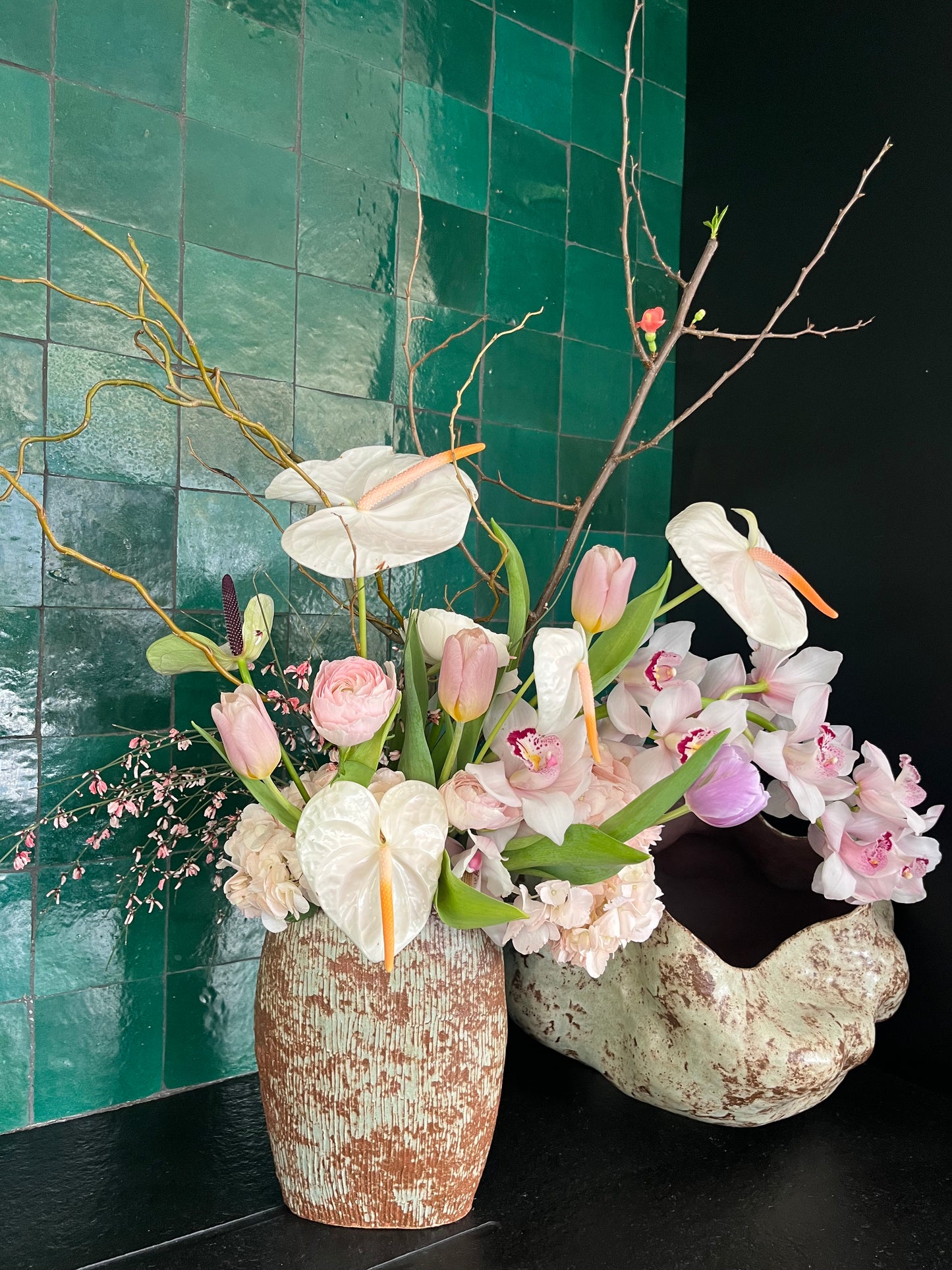 Vase Ormuz, Cora