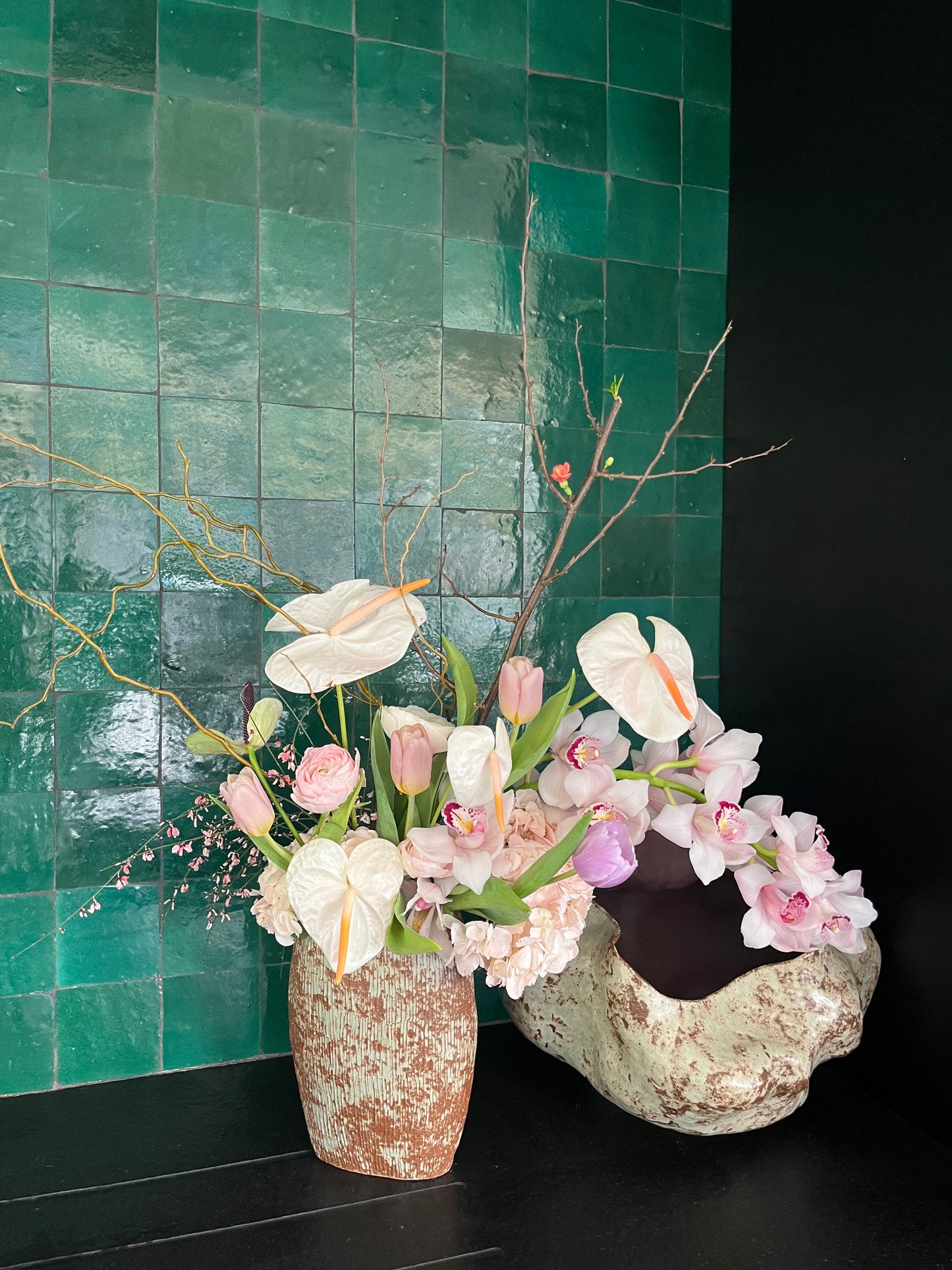 Vase Ormuz, Cora