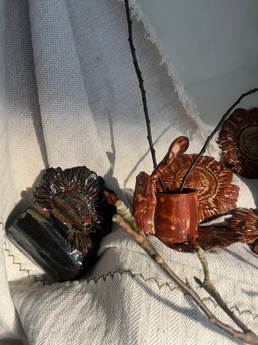 Service à thé Tournesol, Jordane Somville et Maison Makeba