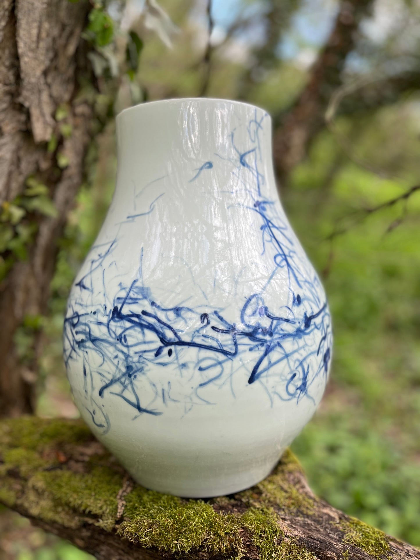Made by them Vase08