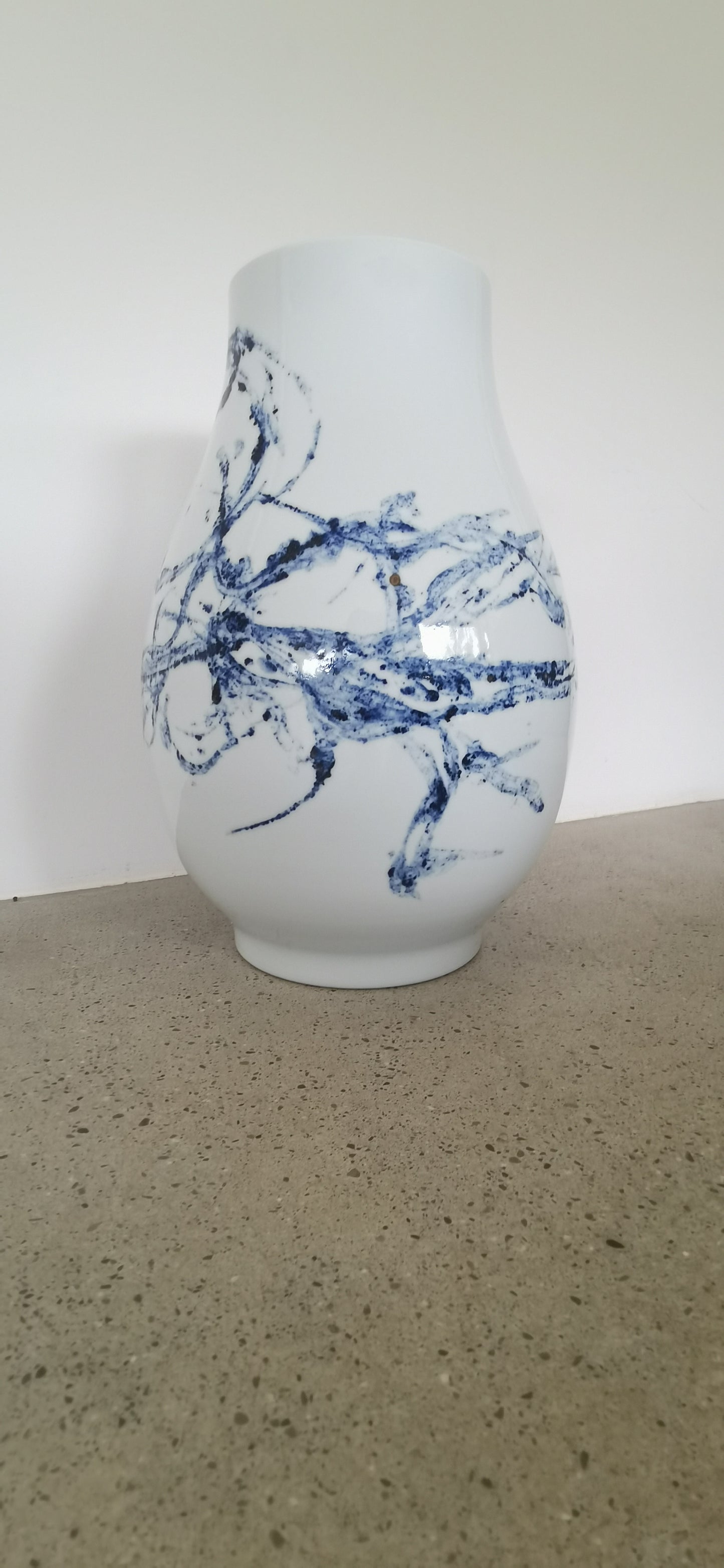 Made by them Vase07