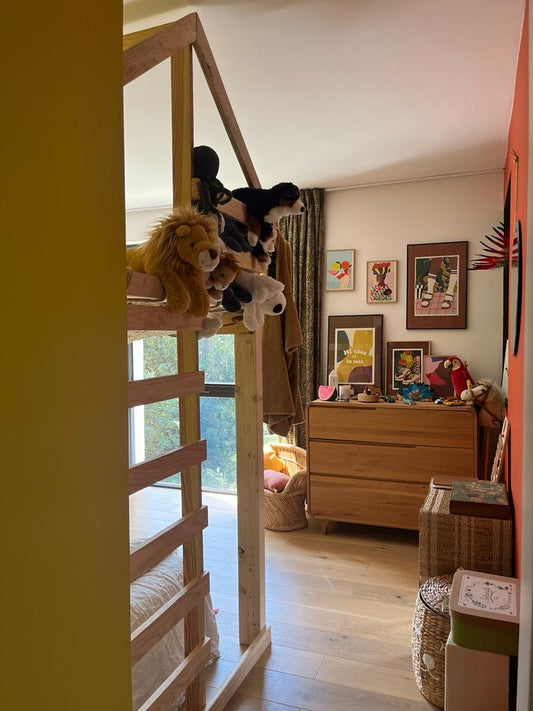 Meuble Bébé trois tiroirs et sa table à langer création Maison Makeba