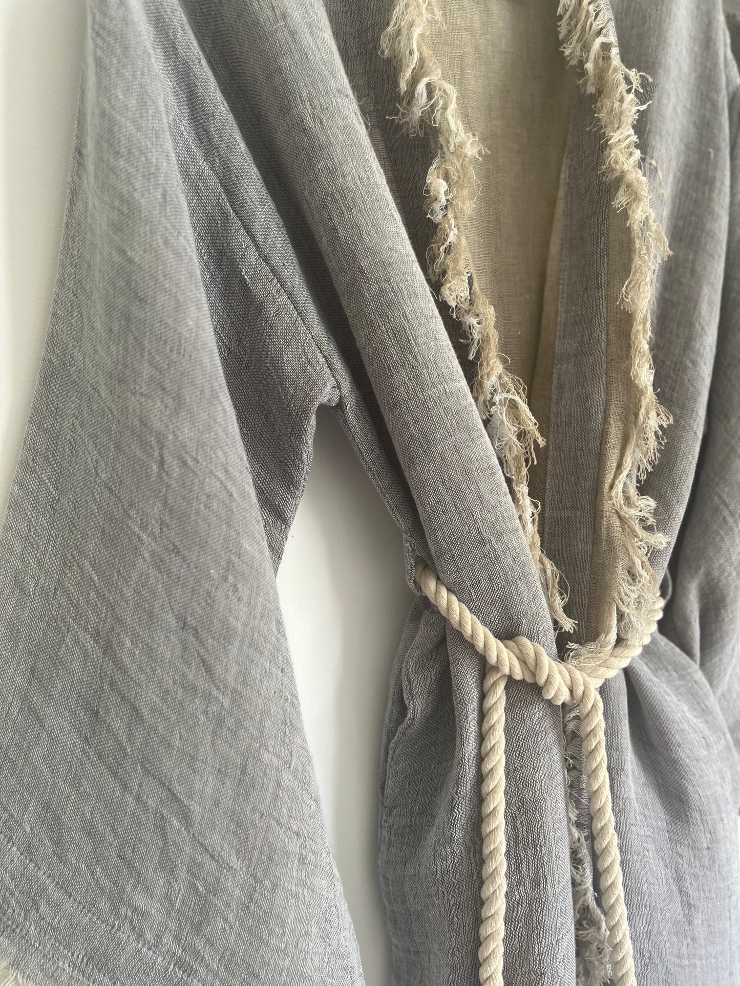 Kimono Garace Bed and Philosophy