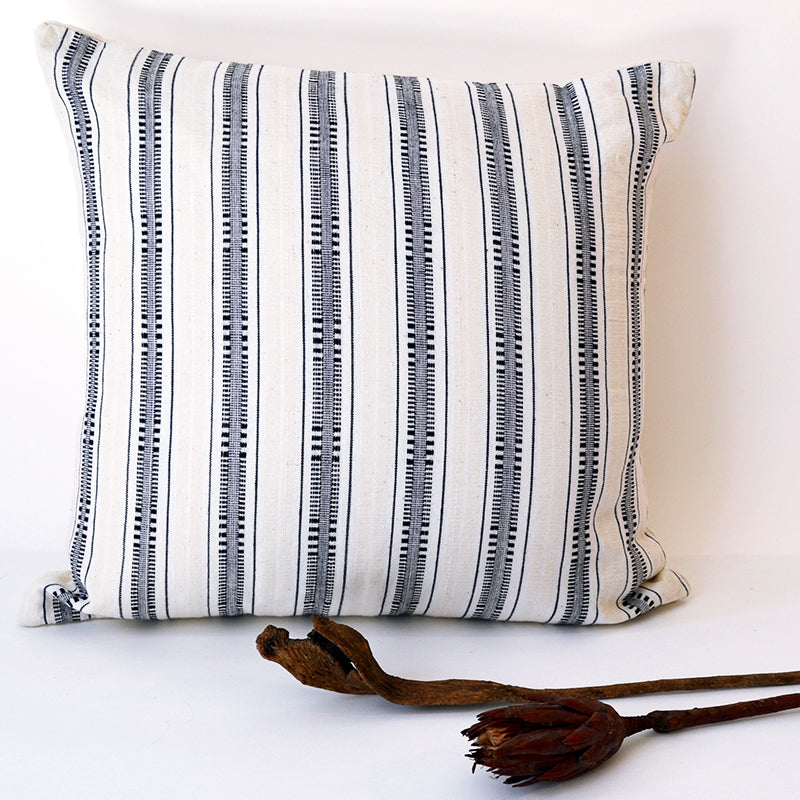 Coussins Atelier Bacodji en différents formats