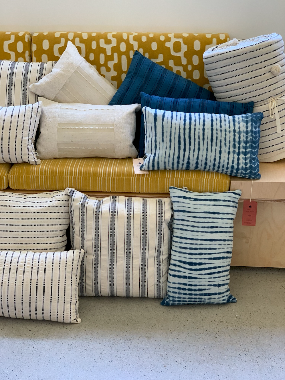 Coussins Atelier Bacodji en différents formats