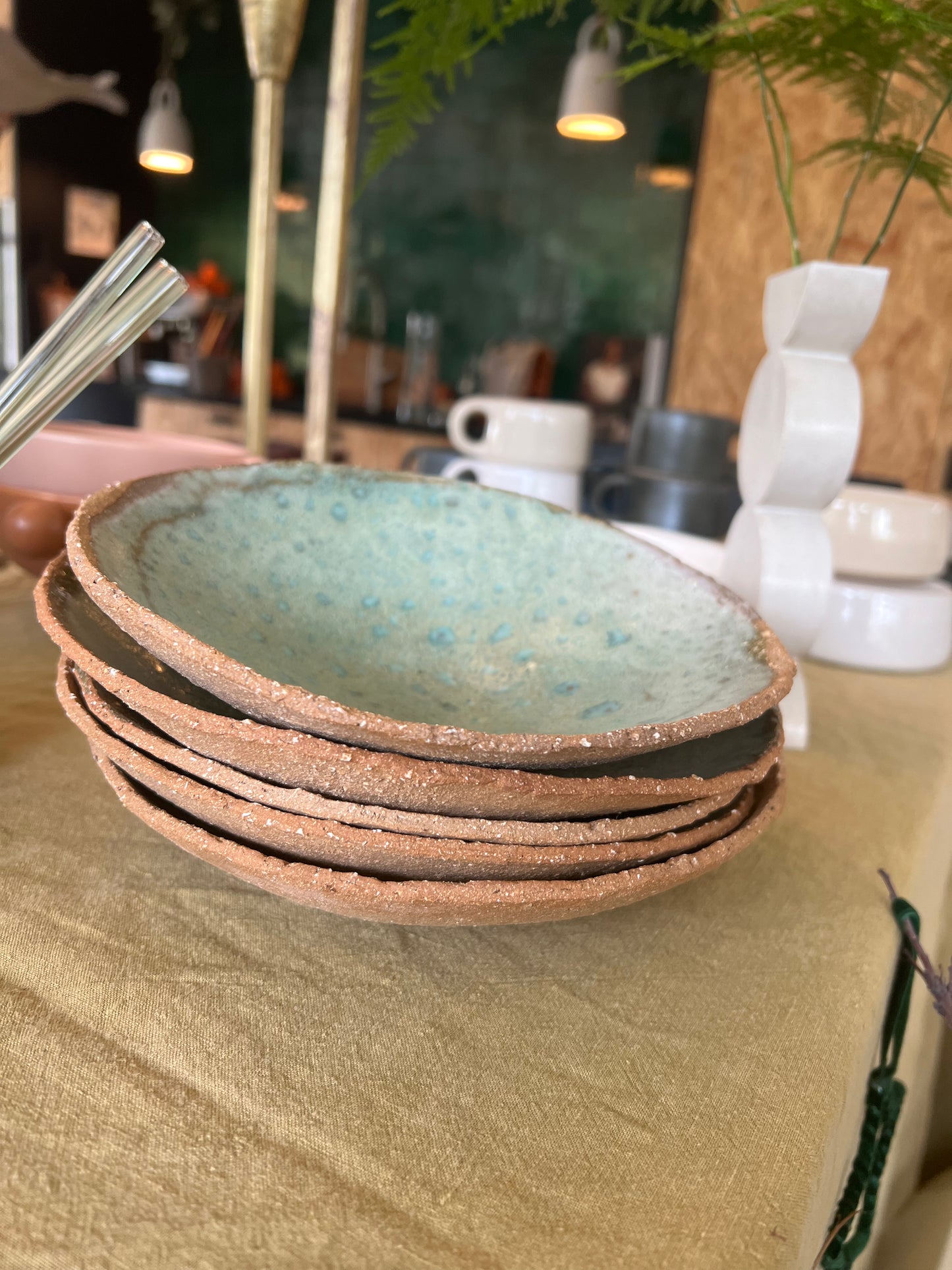 Assiettes creuses turquoise Marie Fekroun