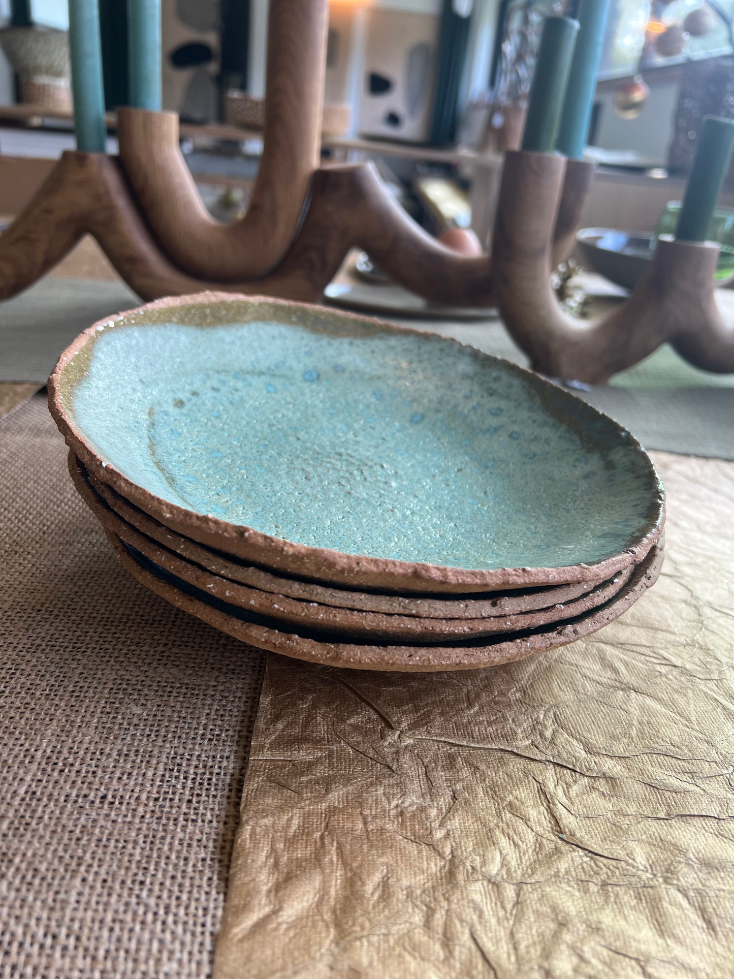 Assiettes creuses turquoise Marie Fekroun