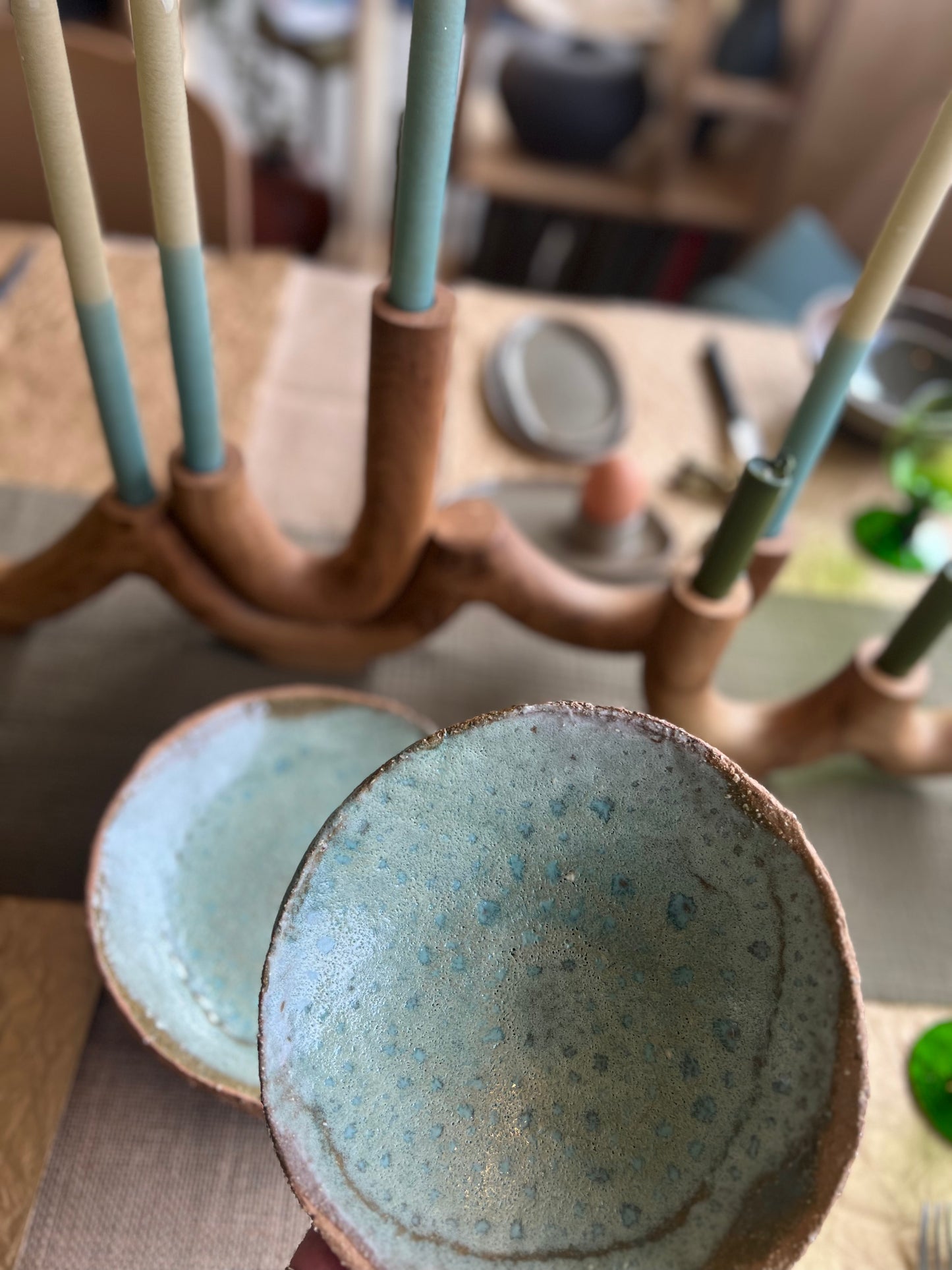 Assiettes creuses turquoise Marie Fekroun
