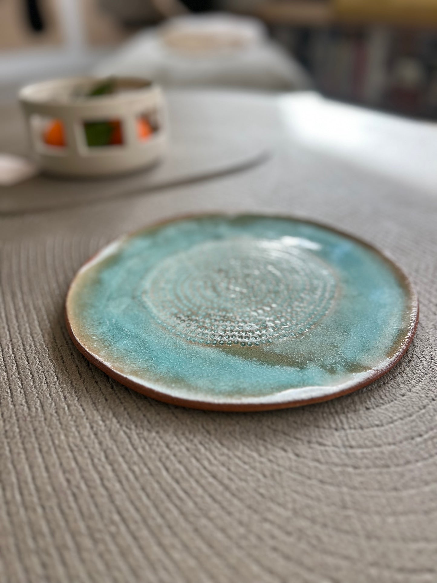 Assiette plate turquoise Marie Fekroun