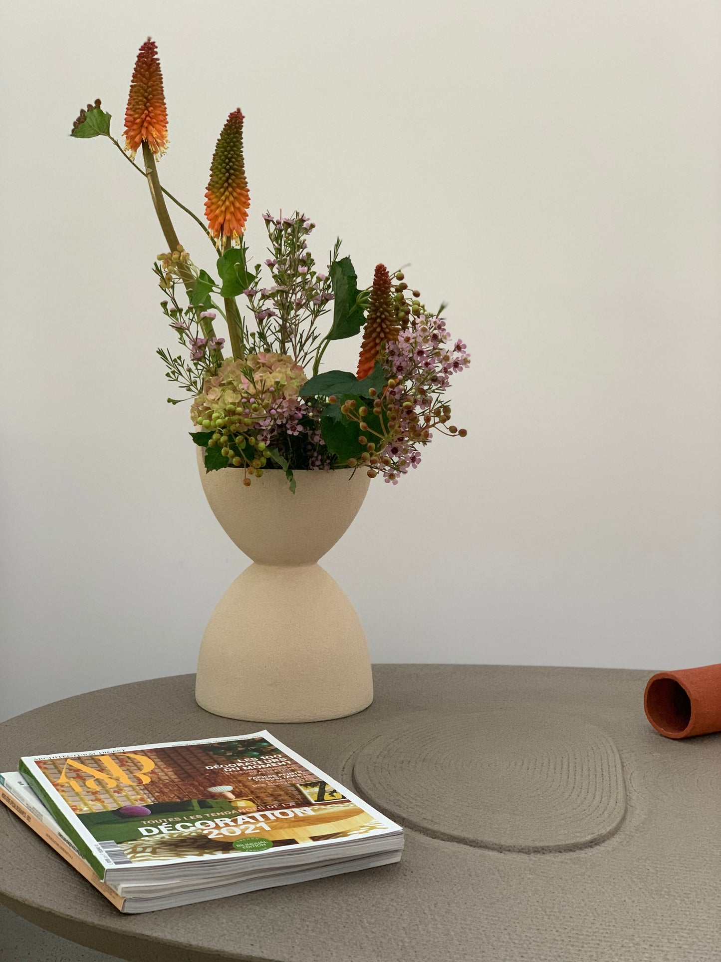 Vase Diabolo Studio La Mano