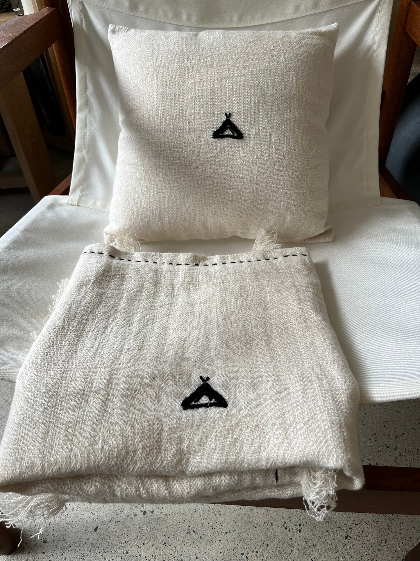 Cadeaux naissance/baptême Plaid bébé bamby craie amérindien