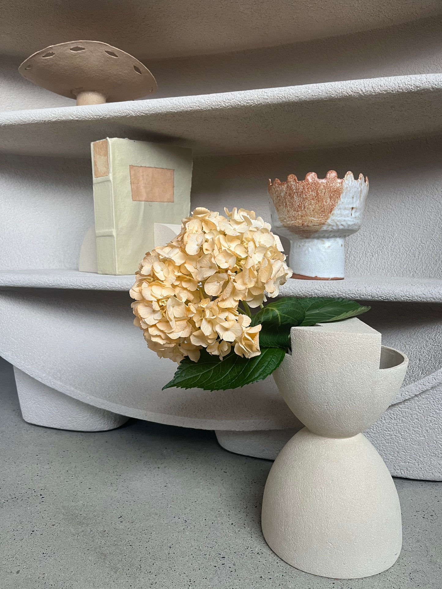 Vase Diabolo Studio La Mano
