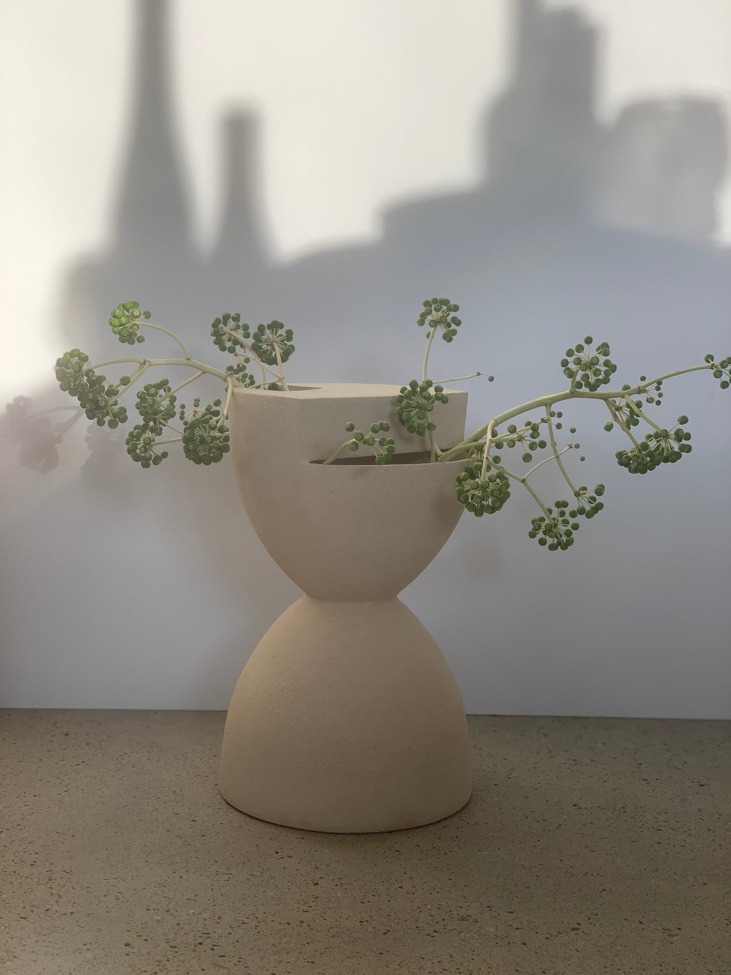 Vase Diabolo Studio La Mano