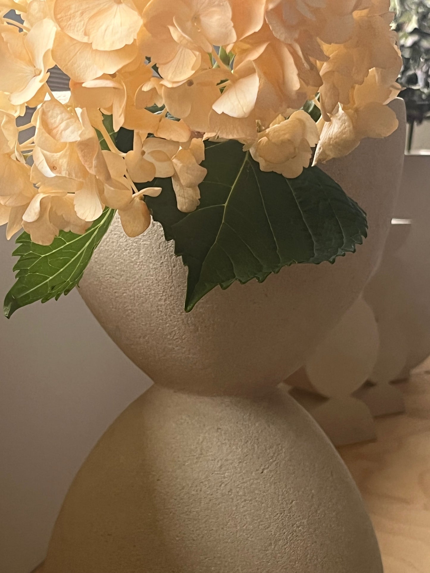 Vase Diabolo Studio La Mano