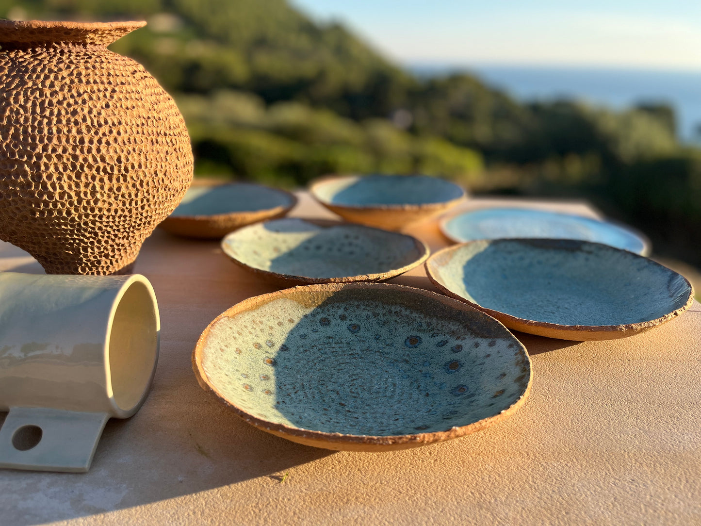 Assiettes creuses turquoise Marie Fekroun