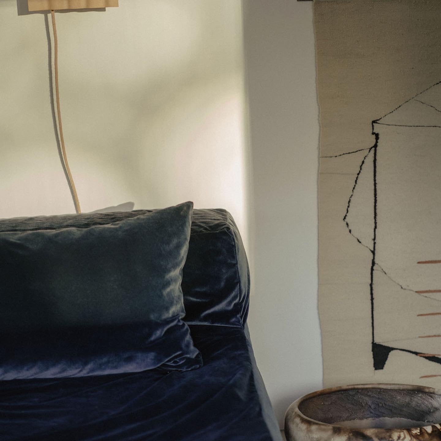 Tapisserie Une Embrassade Sarah Hô