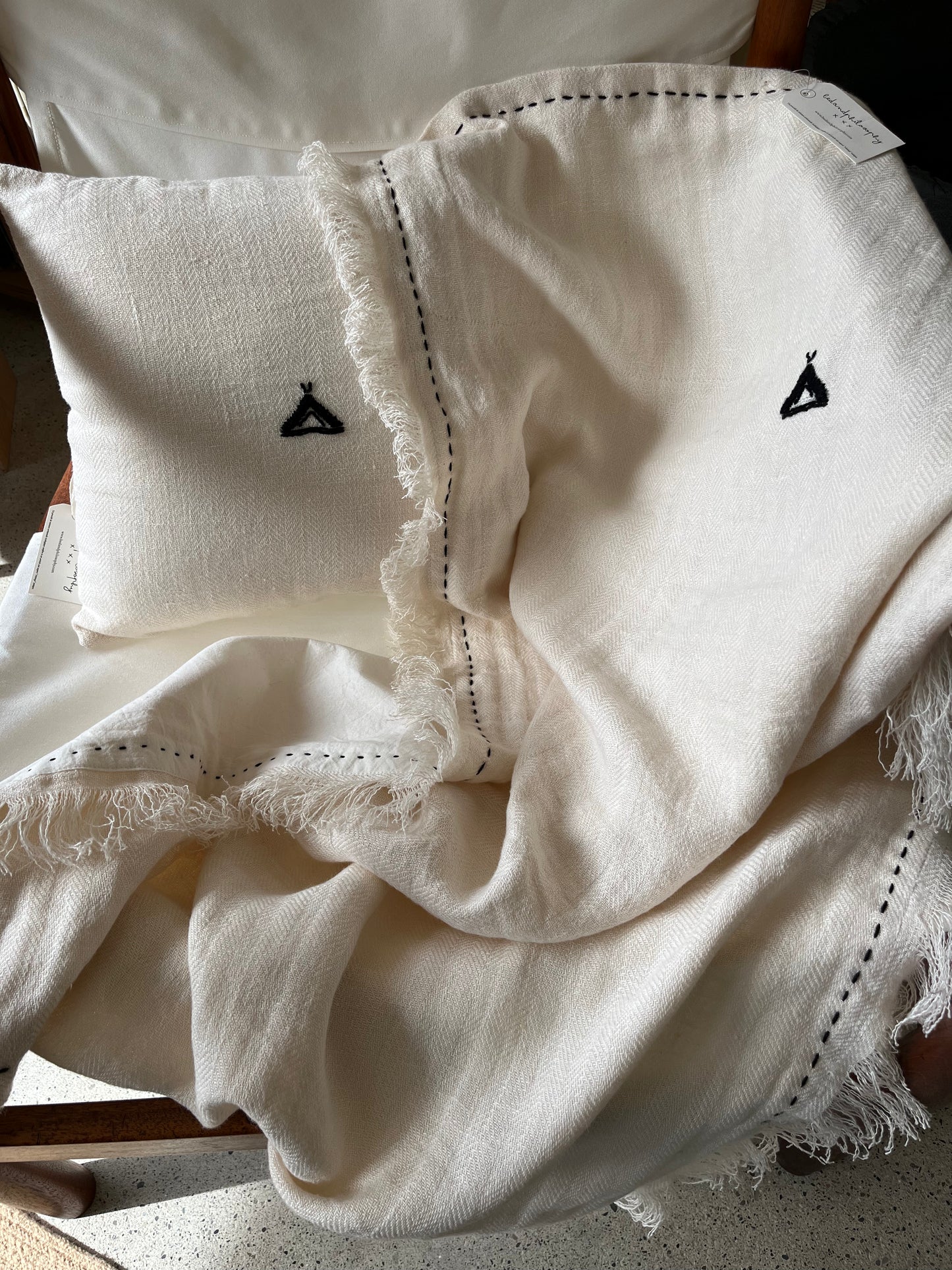 Cadeaux naissance/baptême Plaid bébé bamby craie amérindien