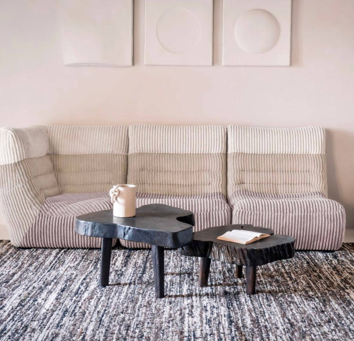 Canapé d’angle en velours boudoir - Bed and Philosophy
