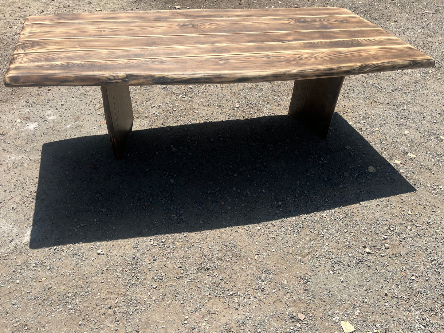 Table Torii effet Moiré Collab LouisLeCharpentier x Maison Makeba
