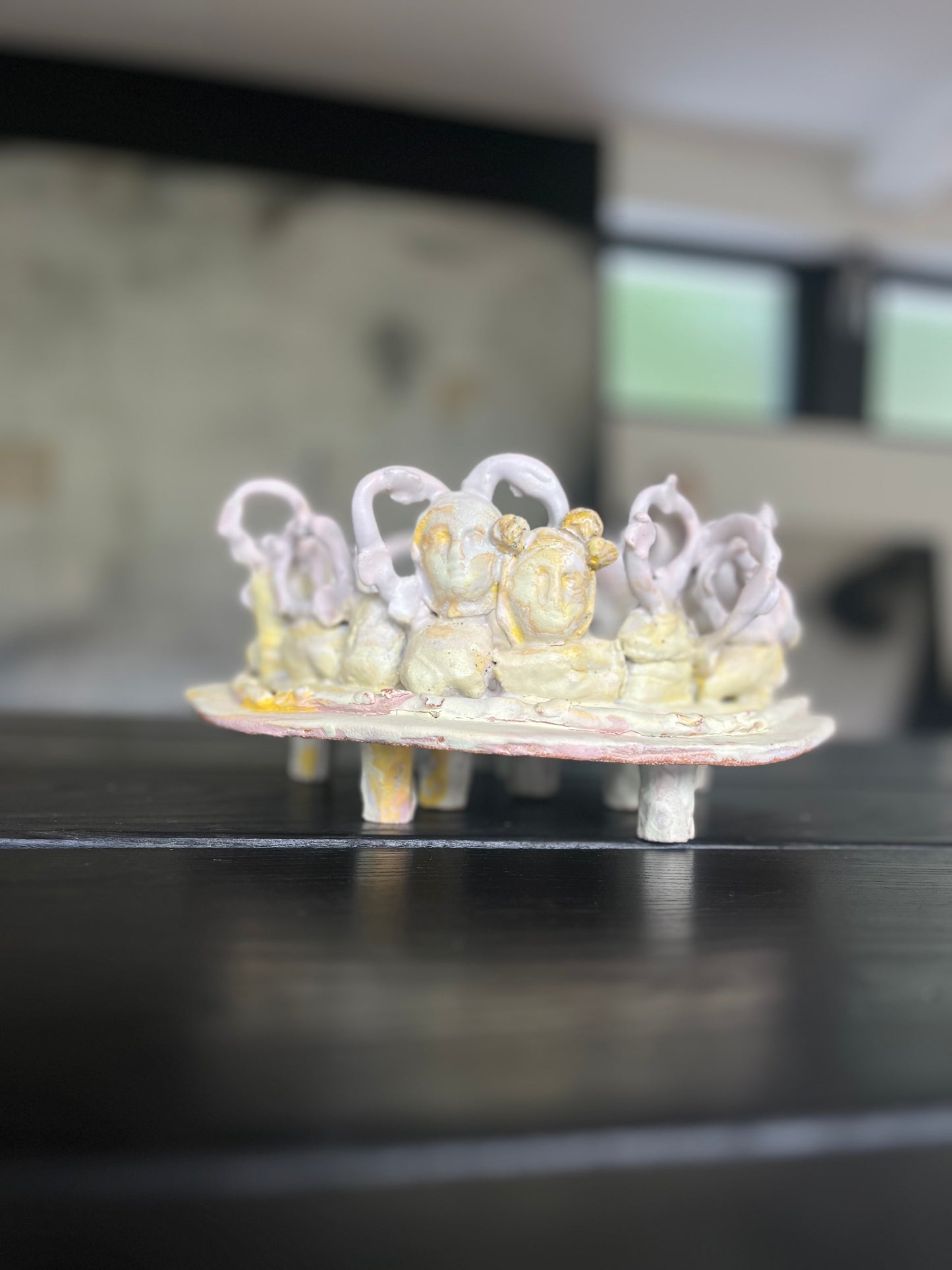Socle Plat Visages - Anne Saltel