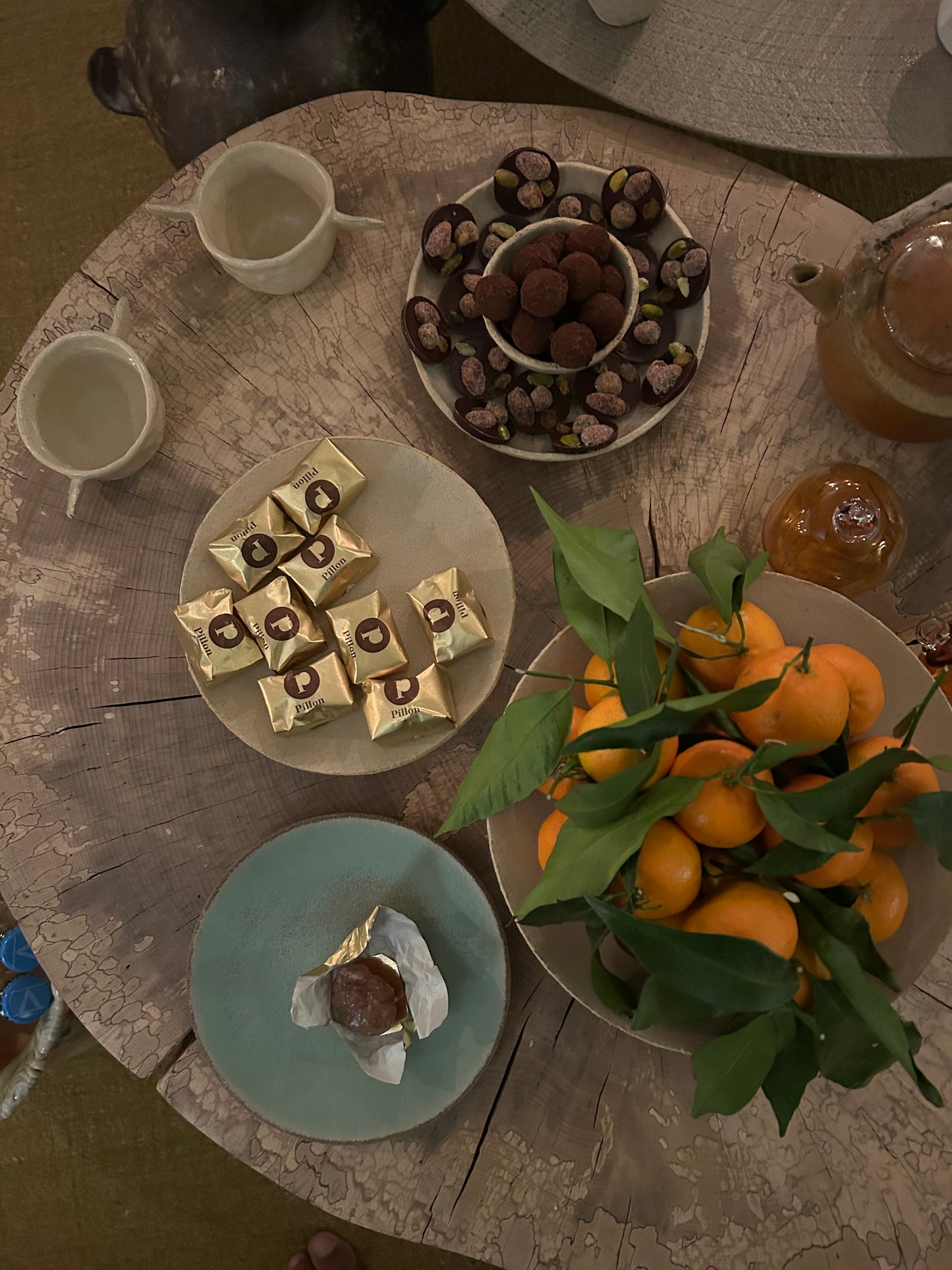 Lot plat apéro saucier et présentoirs à gâteaux - Cceramique