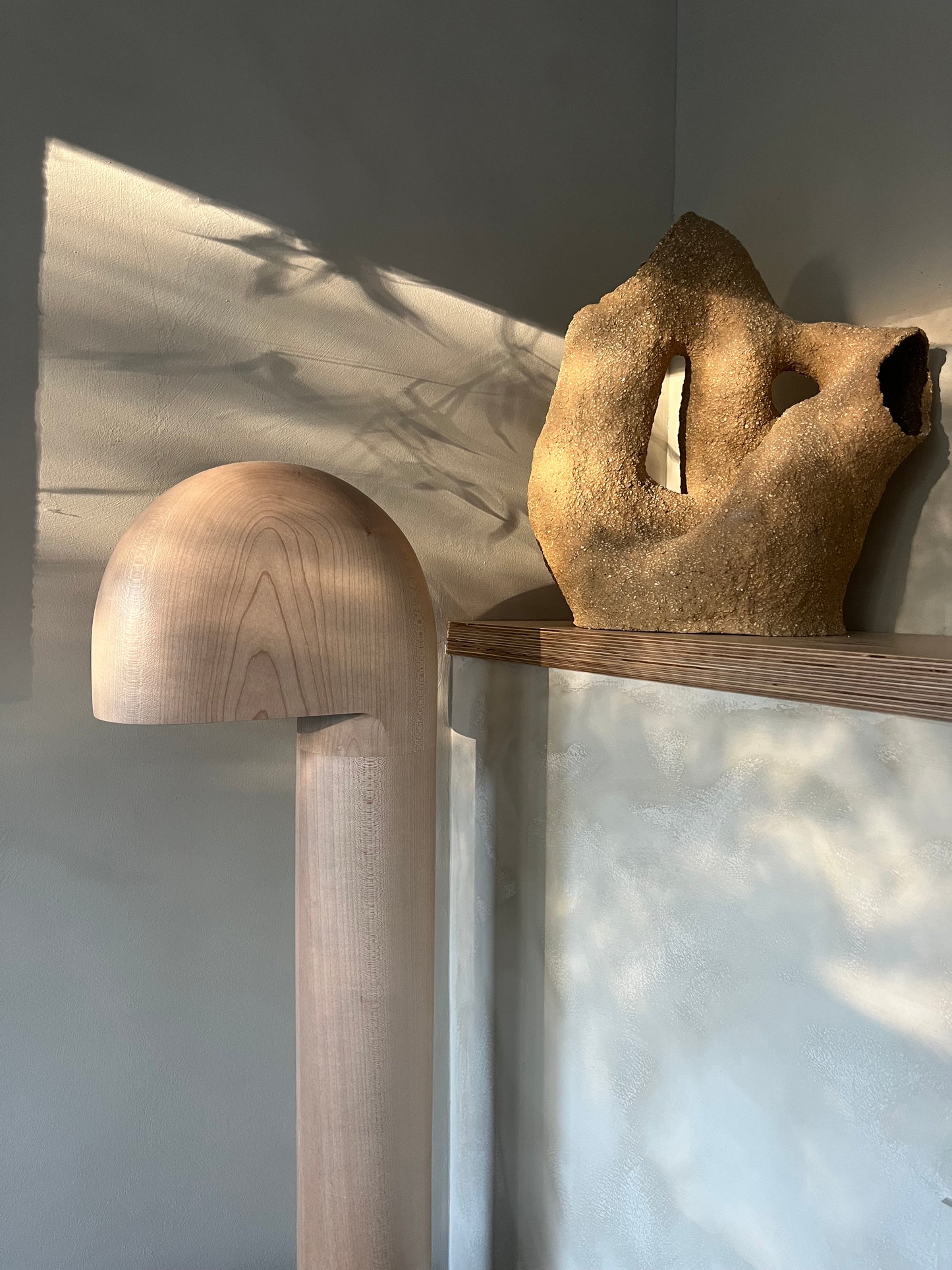 Lampadaire en bois d'érable Studio Cabane