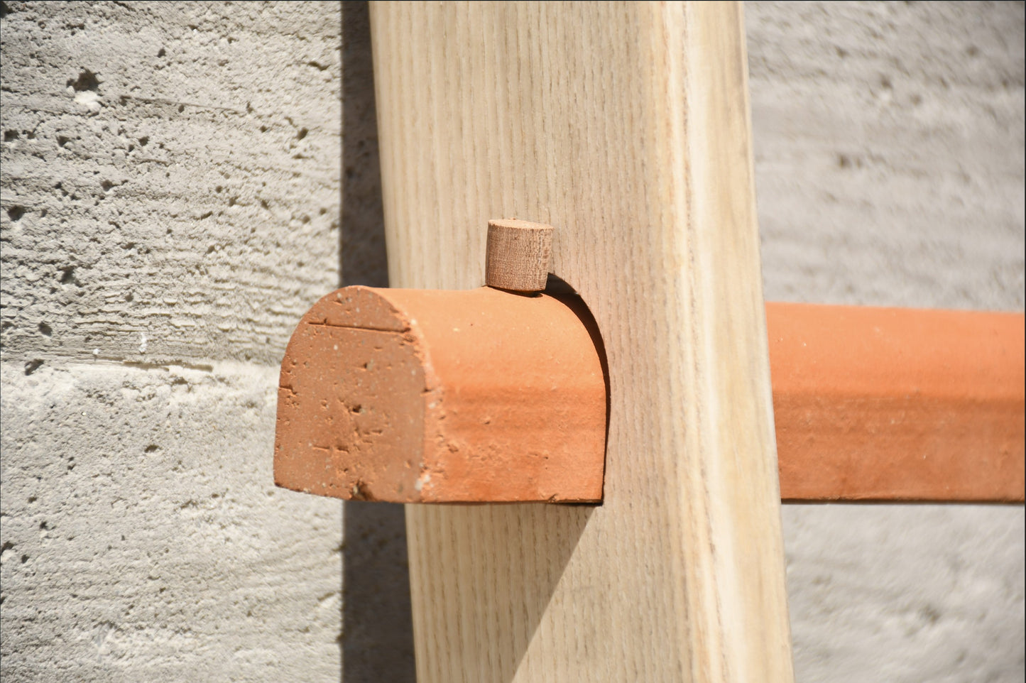 Emilie Cazin/ Emilie Dechaud - Échelle/Valet - Argela