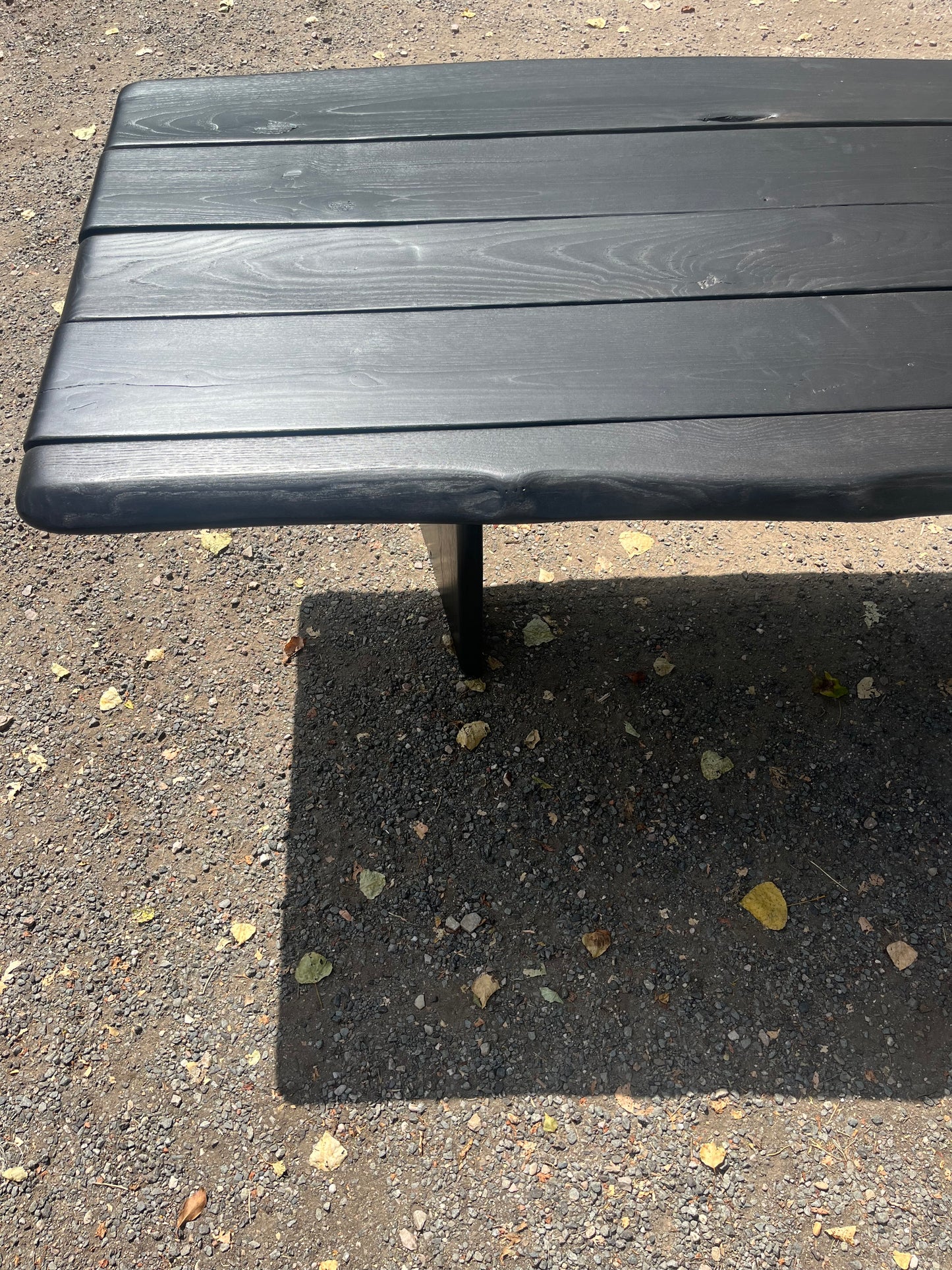 Table Torii Bois brûlé