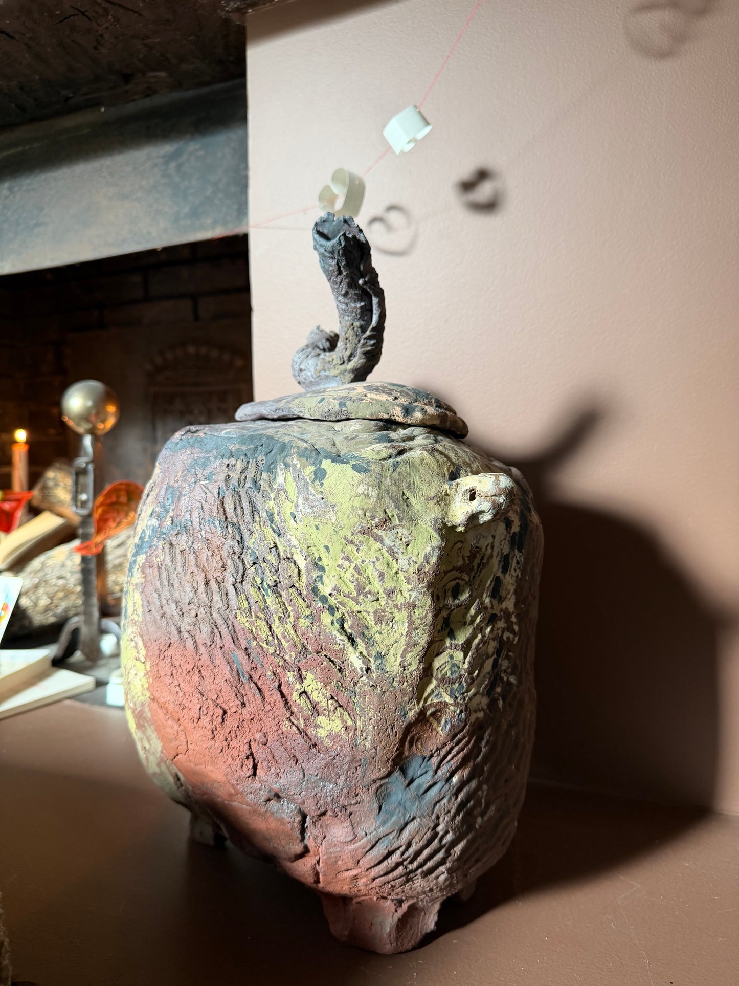 BOITE ZOOMORPHE, Peint à la main , Hannah André