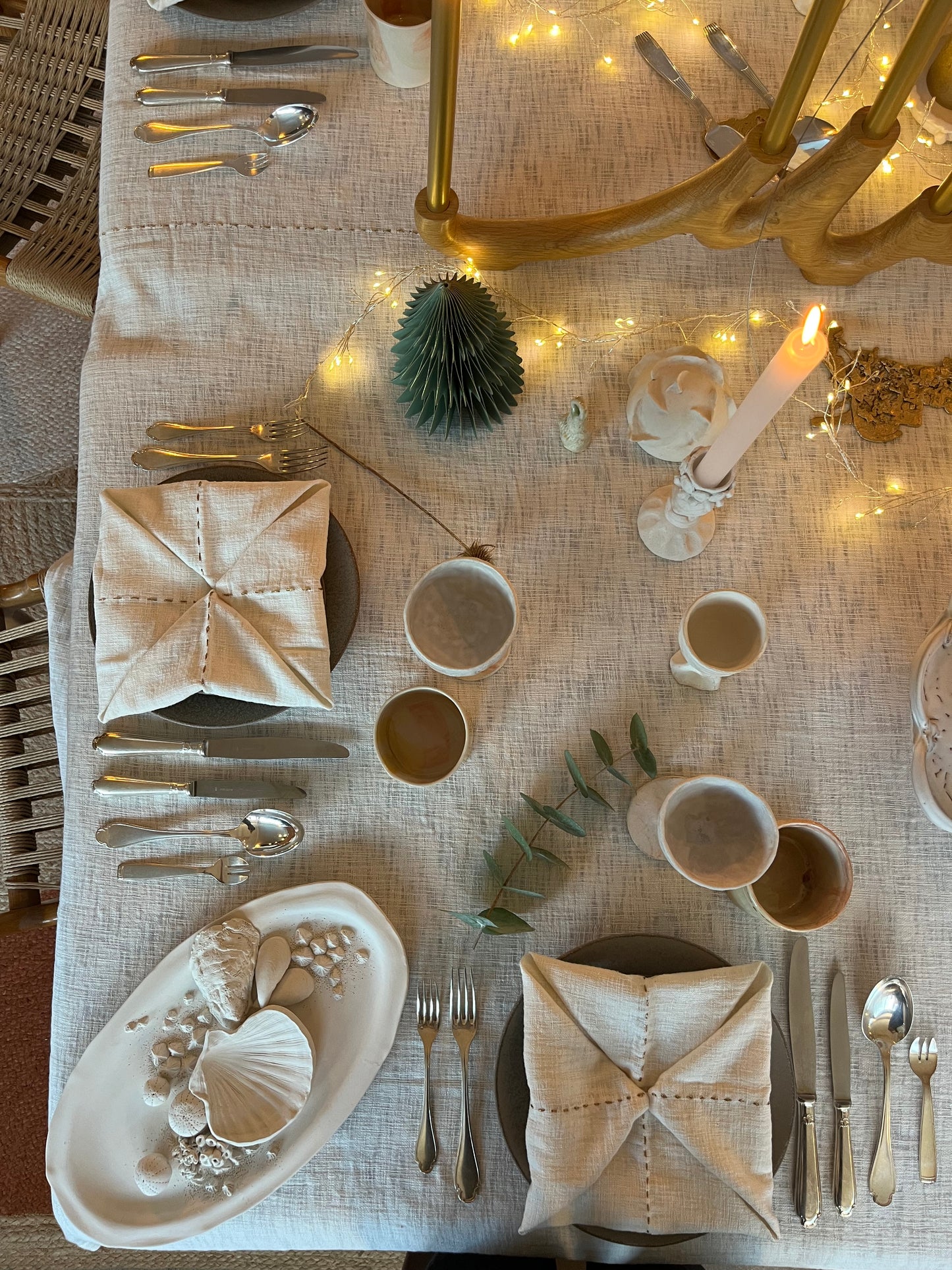Plat Barbotine Coquillages, non émaillé - Maison Bonjour