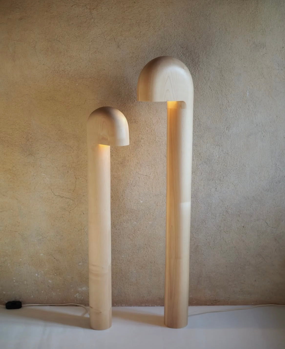 Lampadaire en bois d'érable Studio Cabane