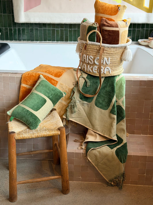 Drap de plage + Sac de plage en éponge avec son petit coussin pour la tête - Bed And Philosophy