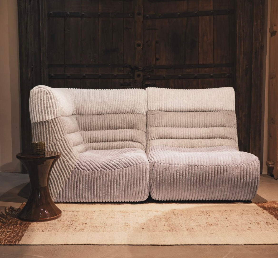 Canapé d’angle en velours boudoir - Bed and Philosophy