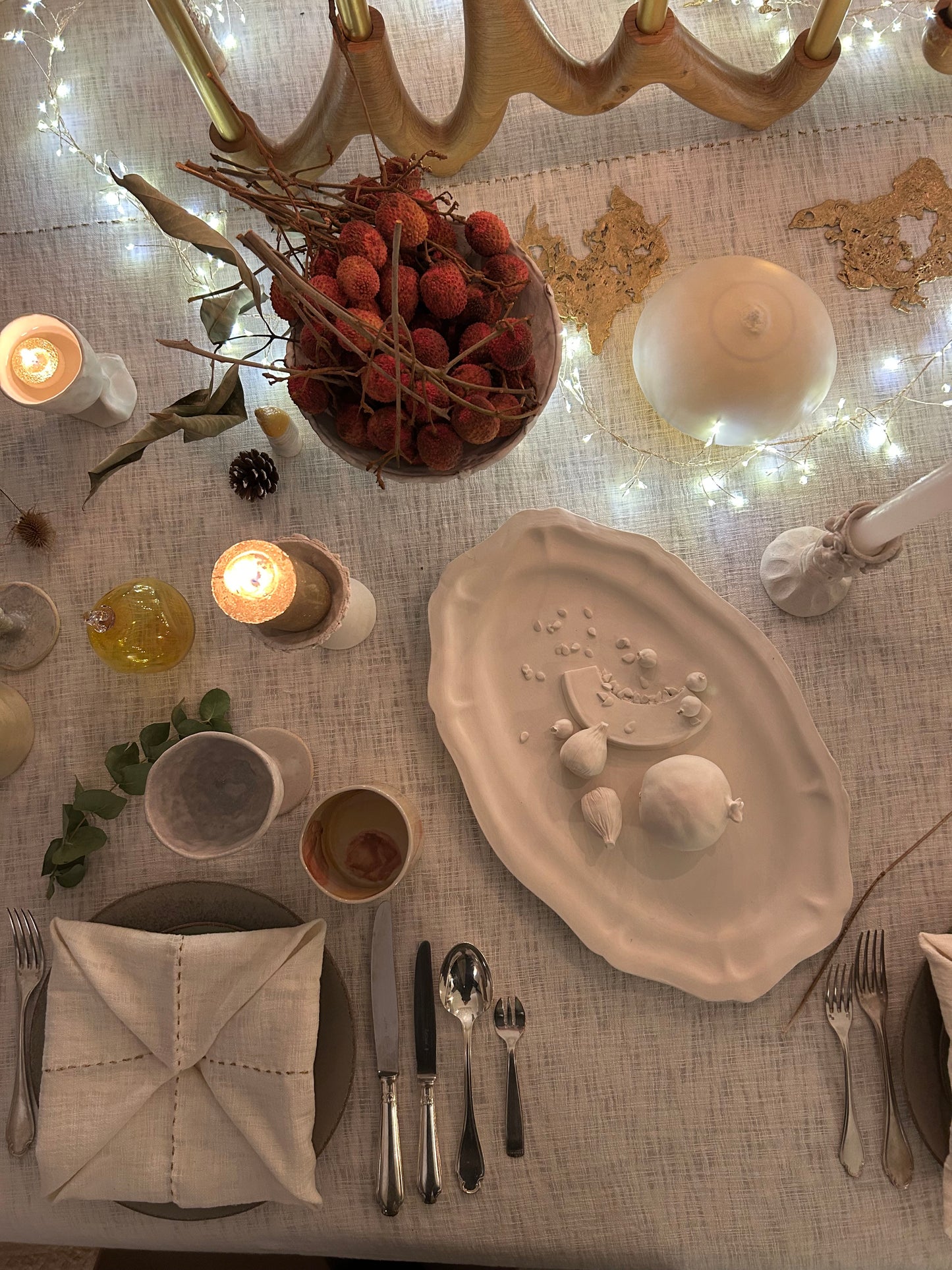 Maison Bonjour - Ensemble - 2 Plats & 1 Bougeoir en Porcelaine