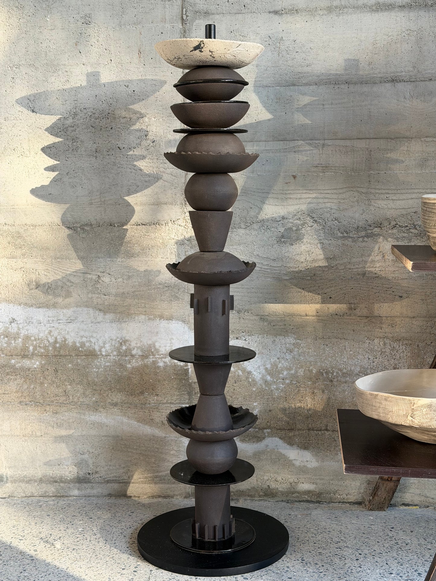 Maison Makeba Signature x CCÉRAMIQUE - Totem Sculptural/Luminaire/Suspensions