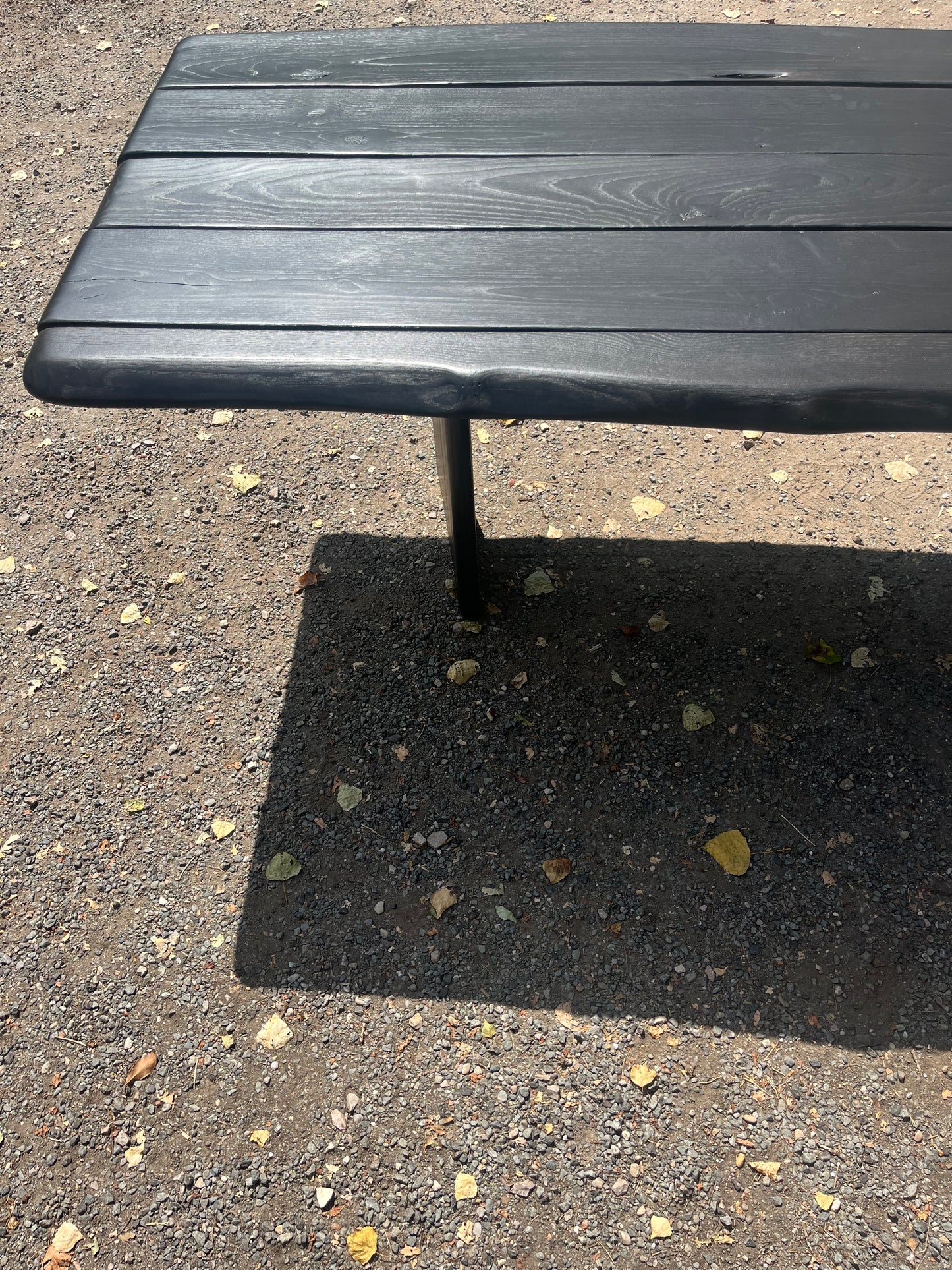 Table Torii Bois brûlé