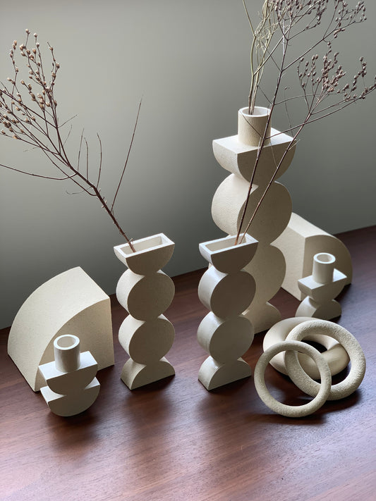 Céramiques Lucia. Soliflore Granuleux. Fait main. Pièce unique.