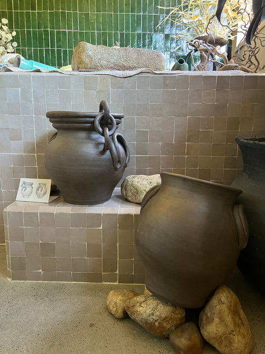 Jarre fer à cheval, Hannah André