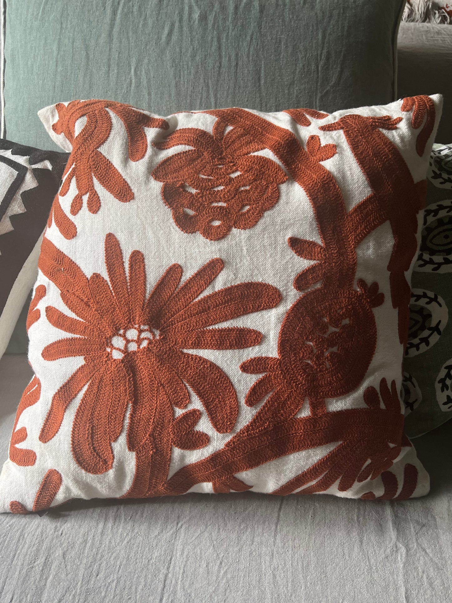 Modèle d'expo. Coussin PARADIS - Elitis