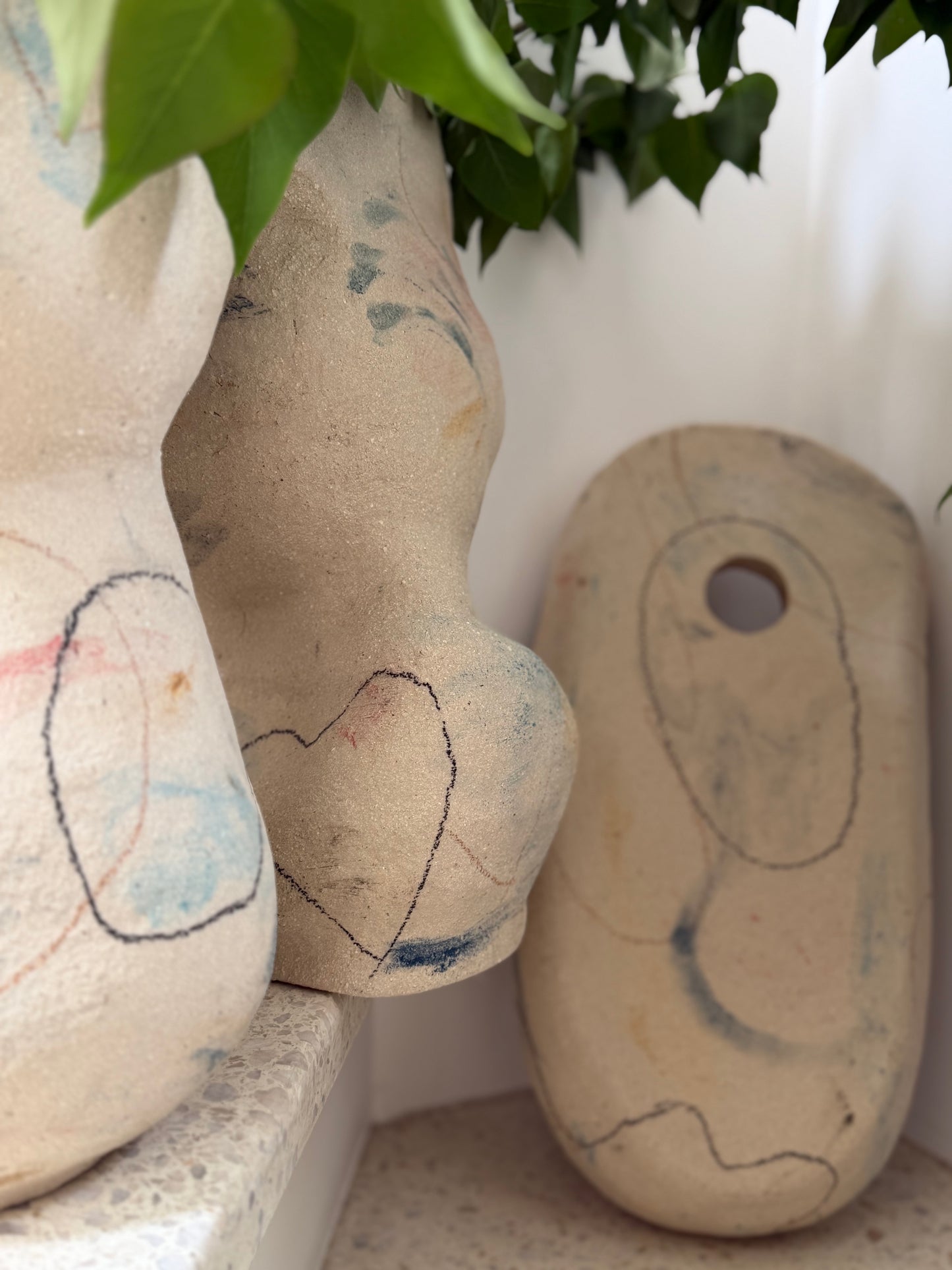 Maison Makeba Signature x MR Céramique - Tabouret/Vase/Plateau - M2