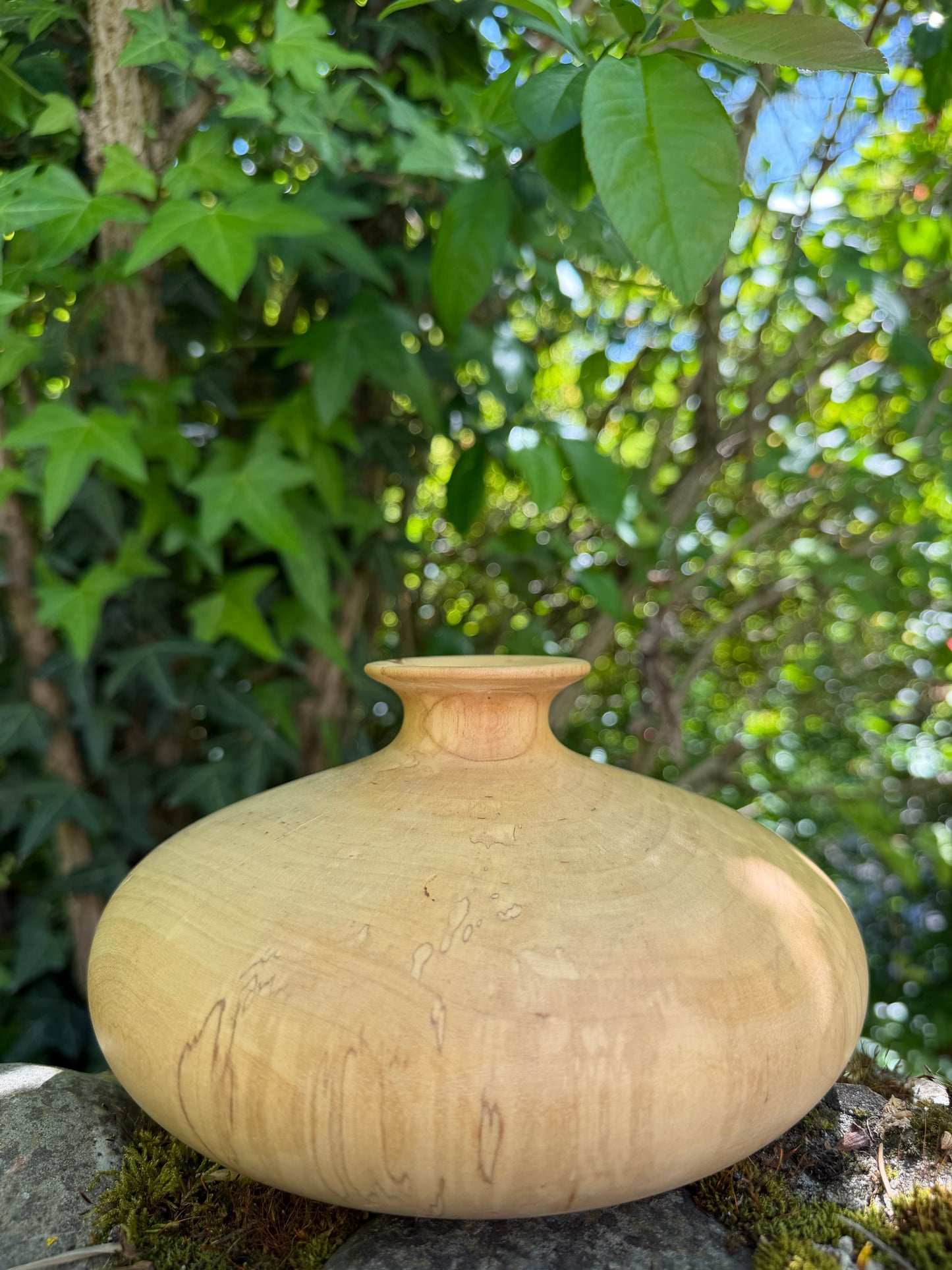 Lorien Cau - Vase - Bois de Bouleau Échauffé