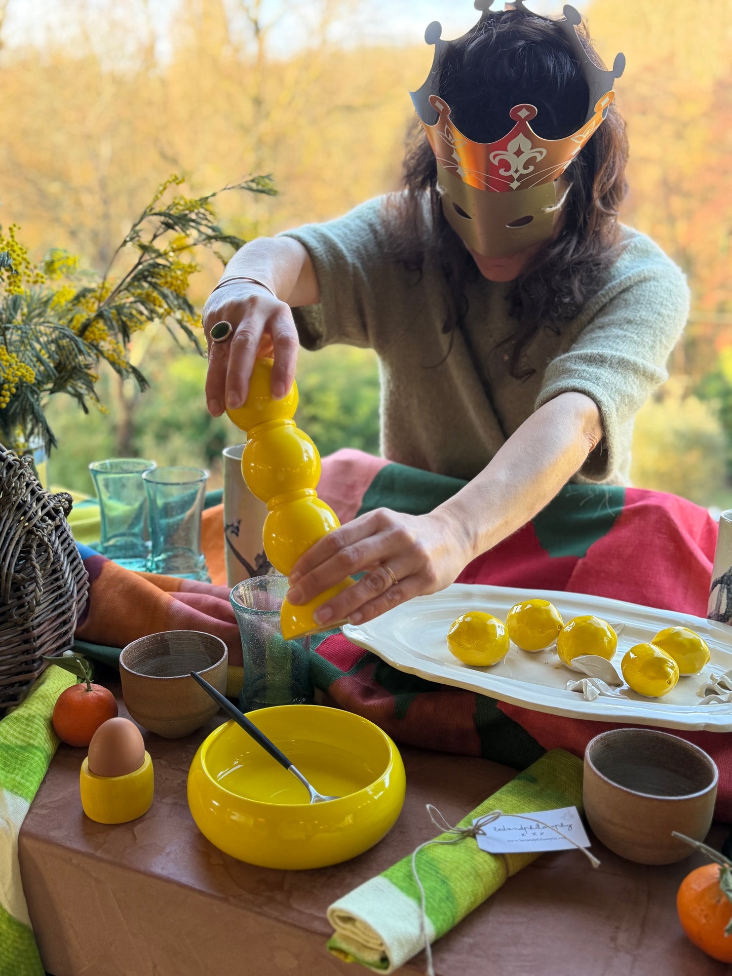 Plat barbotine citron, émaillé