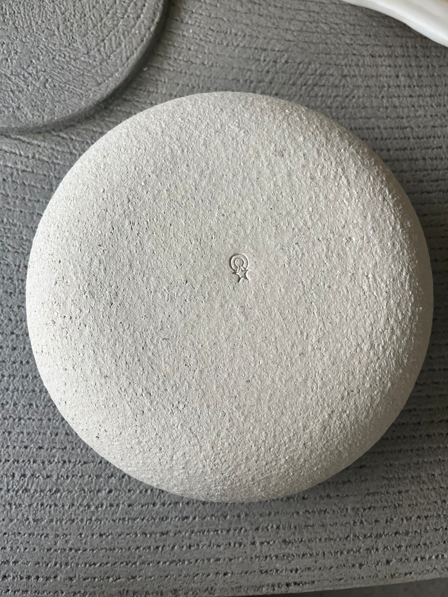 Lot plat apéro saucier et présentoirs à gâteaux - Cceramique