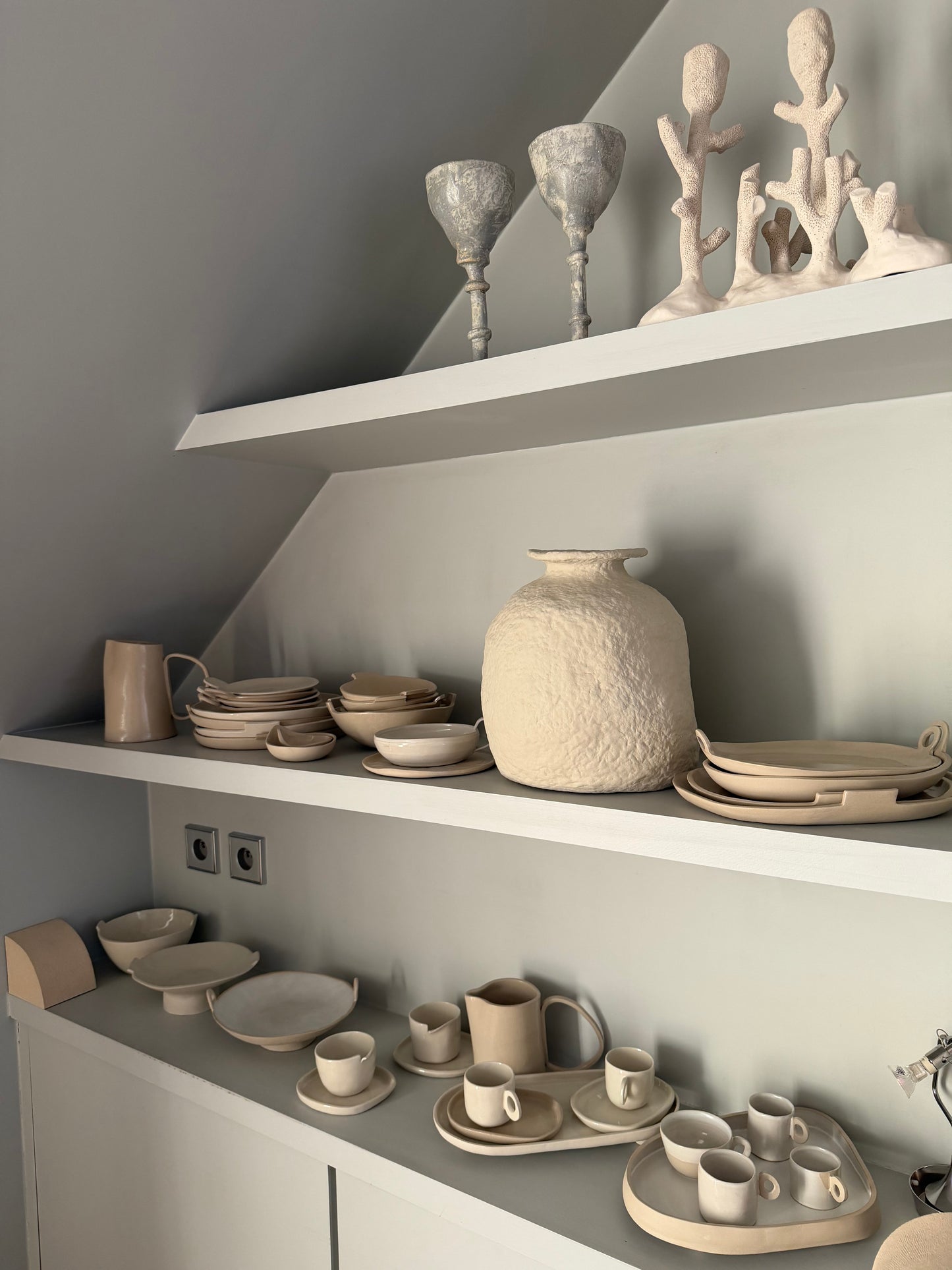 Maison Bonjour - Ensemble - 2 Plats & 1 Bougeoir en Porcelaine