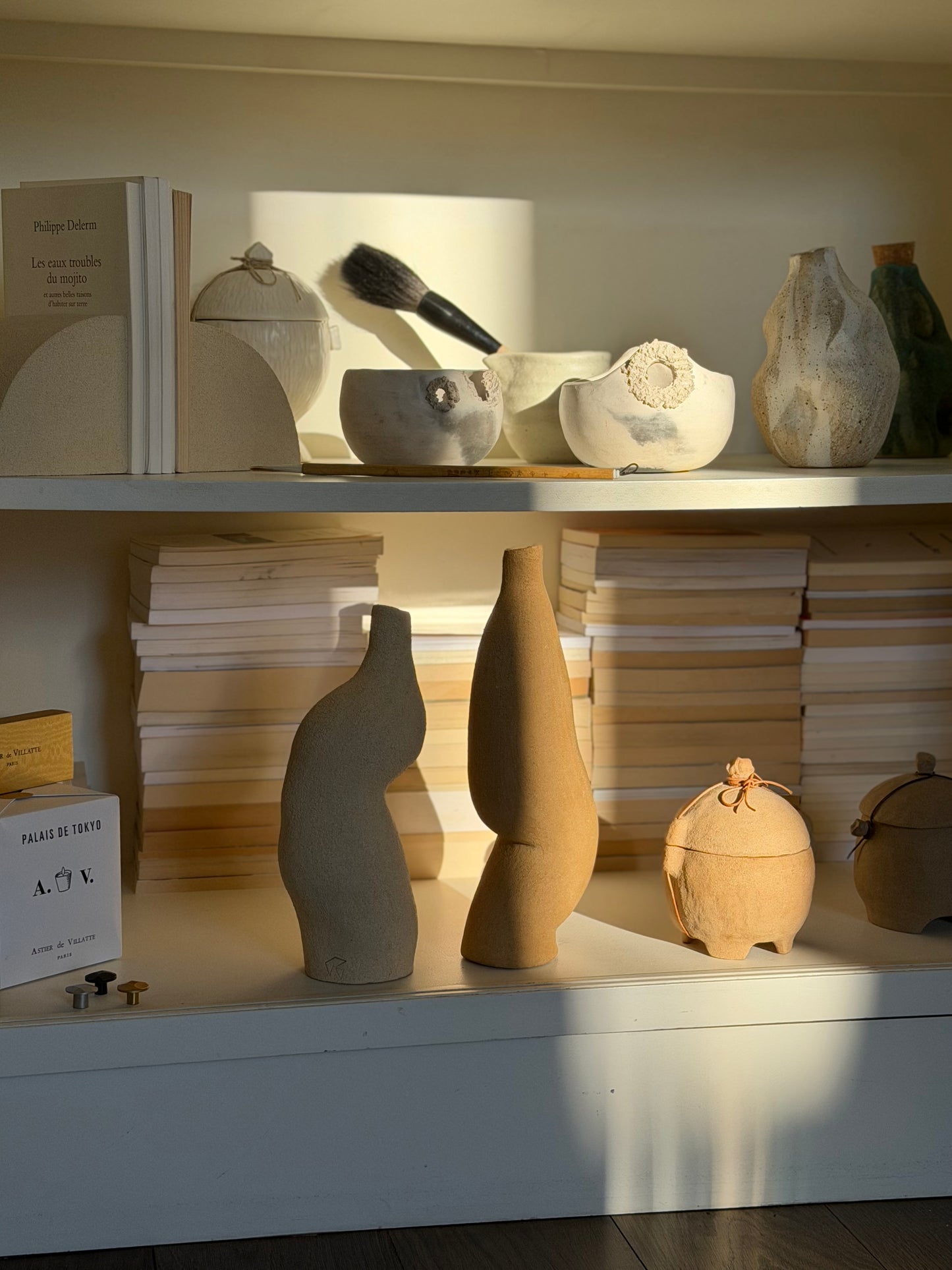 Céramiques Lucia - Ensemble - Vase U, Serre Livres & Bougeoir