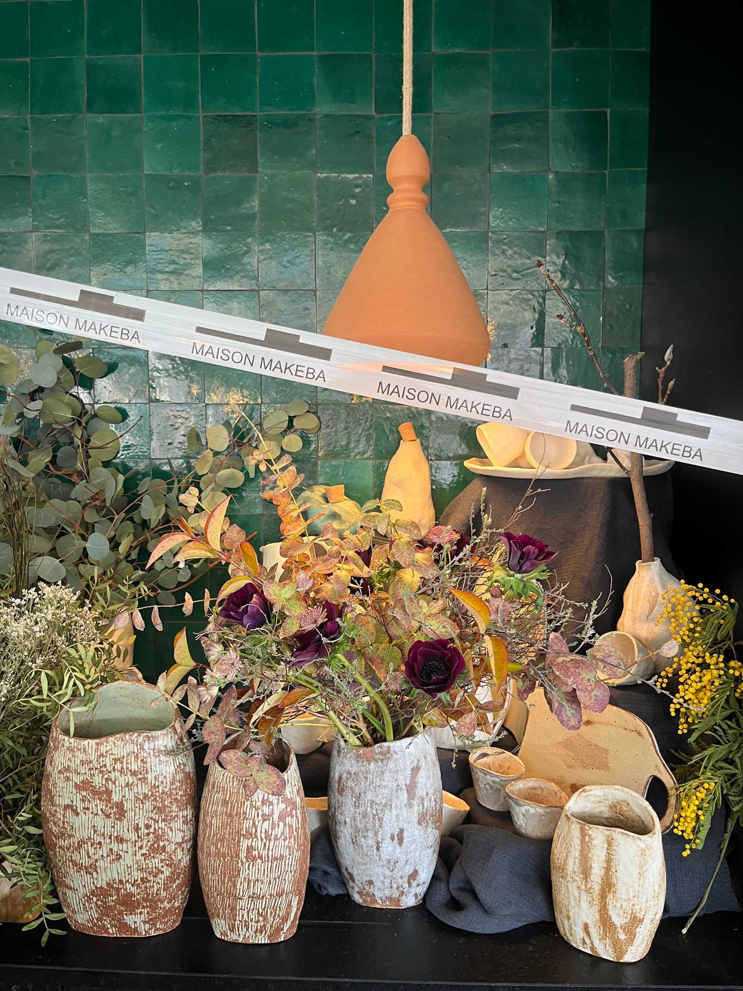 Vase décolletté II, Cora