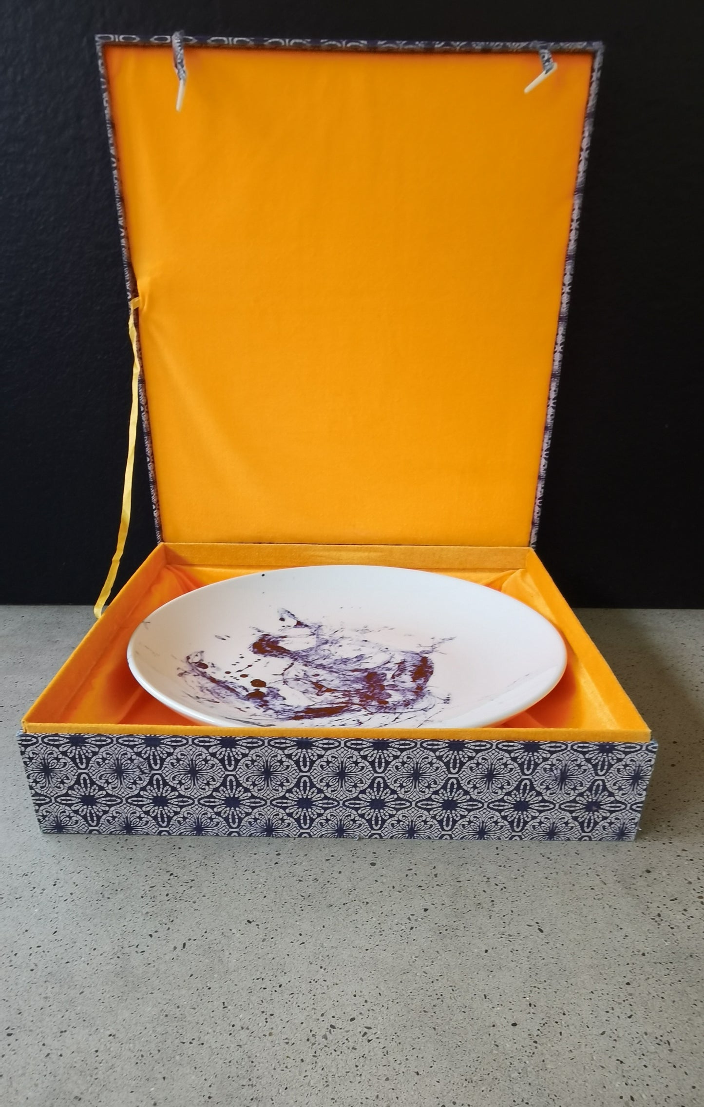 Camille Grandaty - Plat - Made by Them Porcelaine01